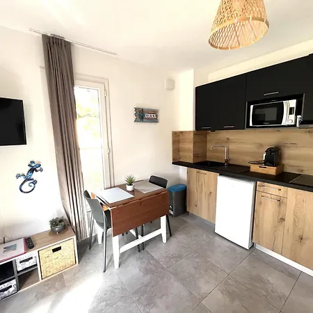 Hoteliere Les Hameaux De Saint Cyprien 25 M2 شقة *