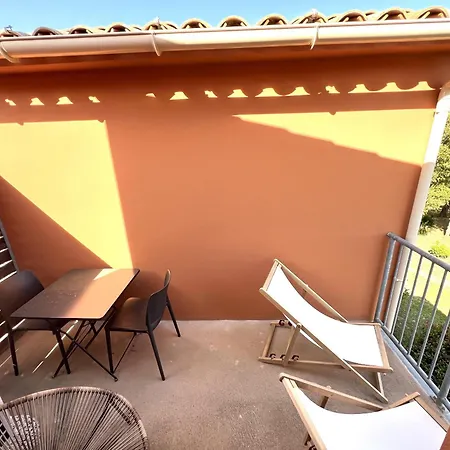 Apartment Hoteliere Les Hameaux De Saint Cyprien 25 M2 *