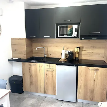 Apartment Hoteliere Les Hameaux De Saint Cyprien 25 M2 *