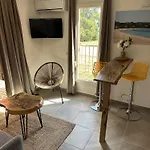 Hoteliere Les Hameaux De Saint Cyprien 25 M2 * Lecci