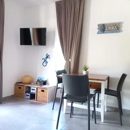 Hoteliere Les Hameaux De Saint Cyprien 25 M2