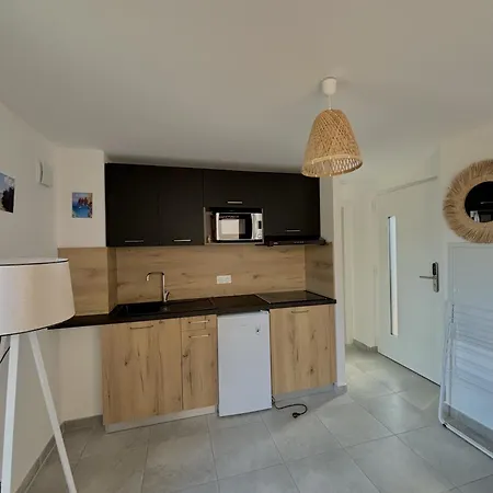 Résidence Hôtelière Les Hameaux De Saint Cyprien 25 M2 *