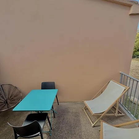 Appartement Résidence Hôtelière Les Hameaux De Saint Cyprien 25 M2