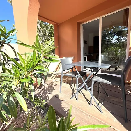 Hoteliere Les Hameaux De Saint Cyprien 25 M2 Lecci