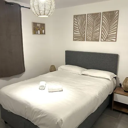 Hoteliere Les Hameaux De Saint Cyprien 25 M2 * Lecci