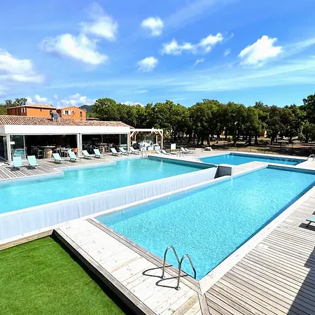 Hoteliere Les Hameaux De Saint Cyprien 25 M2 Lecci