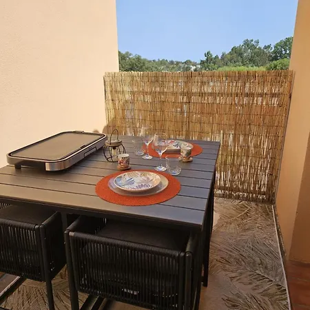 Apartment Hoteliere Les Hameaux De Saint Cyprien 25 M2 *