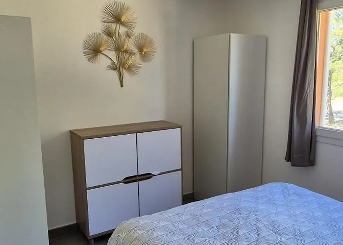 Résidence Hôtelière Les Hameaux De Saint Cyprien 25 M2 Lecci