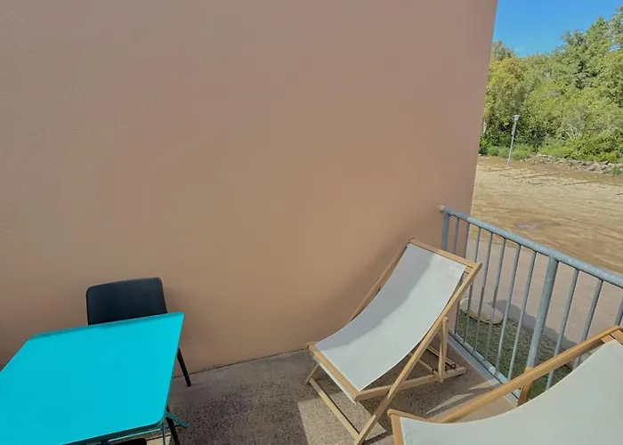 Résidence Hôtelière Les Hameaux De Saint Cyprien 25 M2 * Lecci