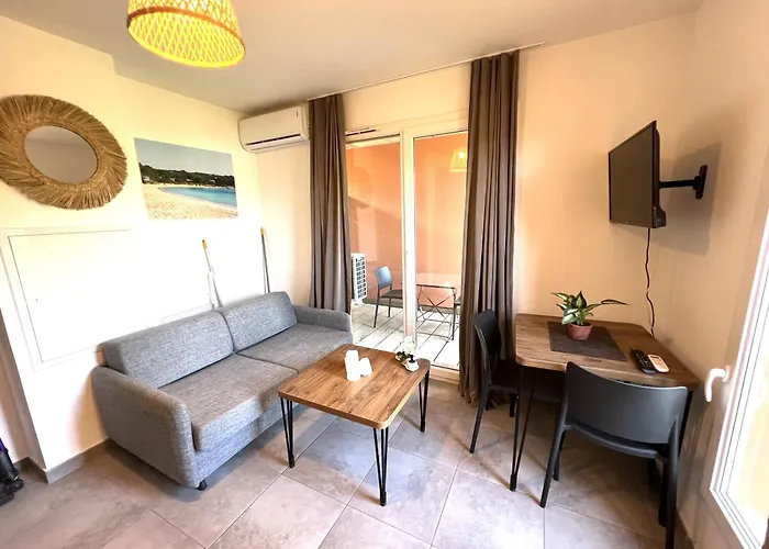 Appartamento Résidence Hôtelière Les Hameaux De Saint Cyprien 25 M2 *