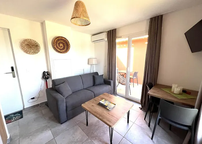 Résidence Hôtelière Les Hameaux De Saint Cyprien 25 M2