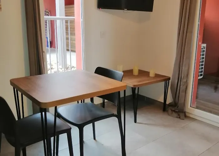 Résidence Hôtelière Les Hameaux De Saint Cyprien 25 M2 Appartamento *